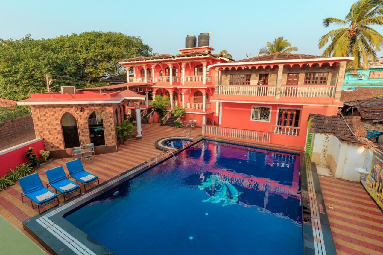 Larios Beach Holidays Resort Baga Exterior foto