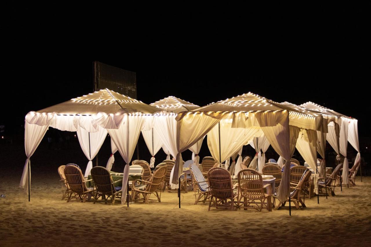 Larios Beach Holidays Resort Baga Exterior foto