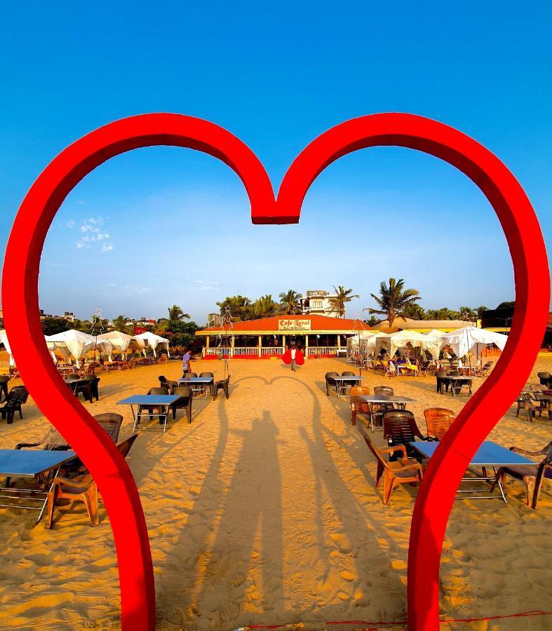 Larios Beach Holidays Resort Baga Exterior foto