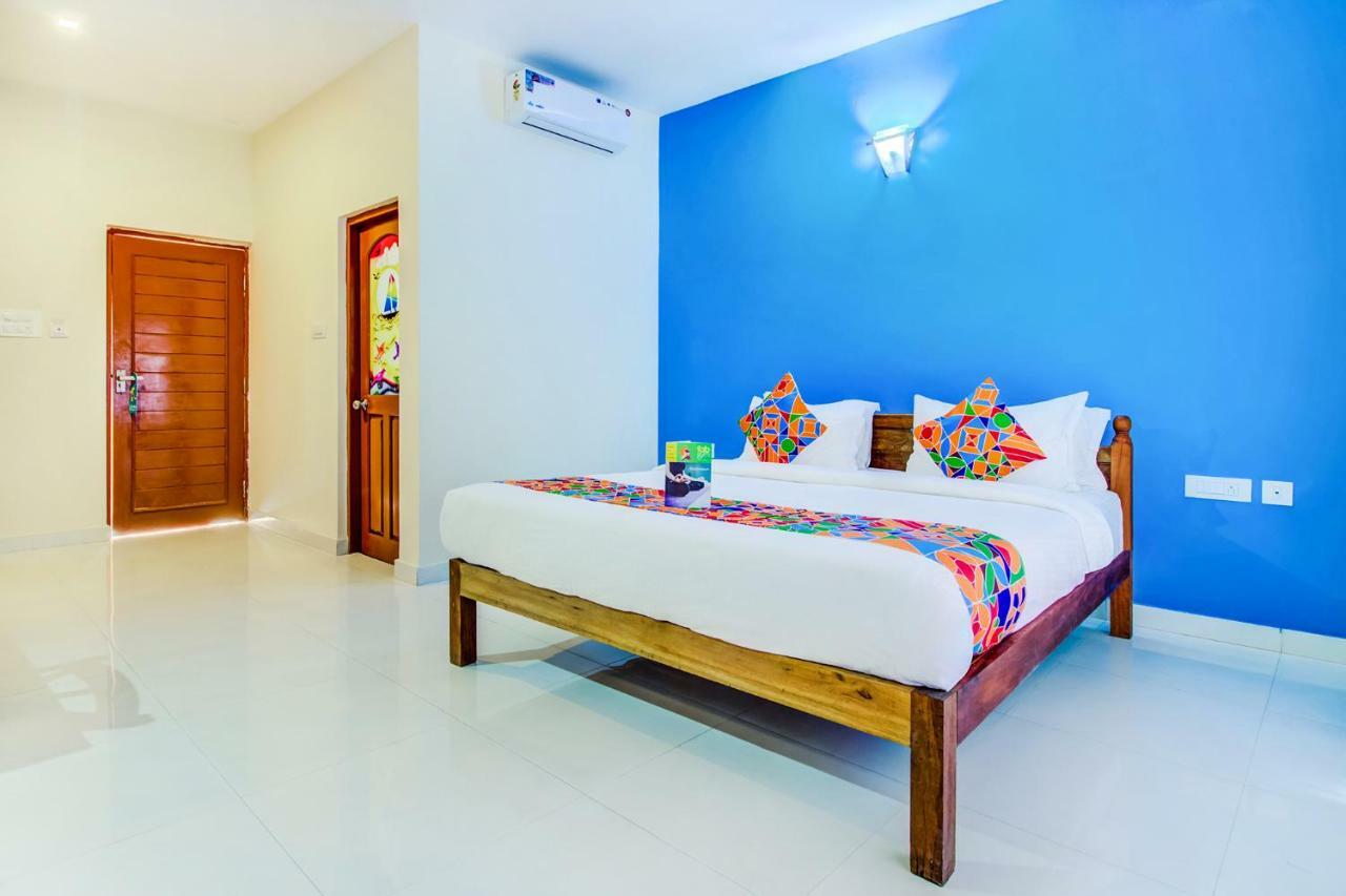 Larios Beach Holidays Resort Baga Exterior foto