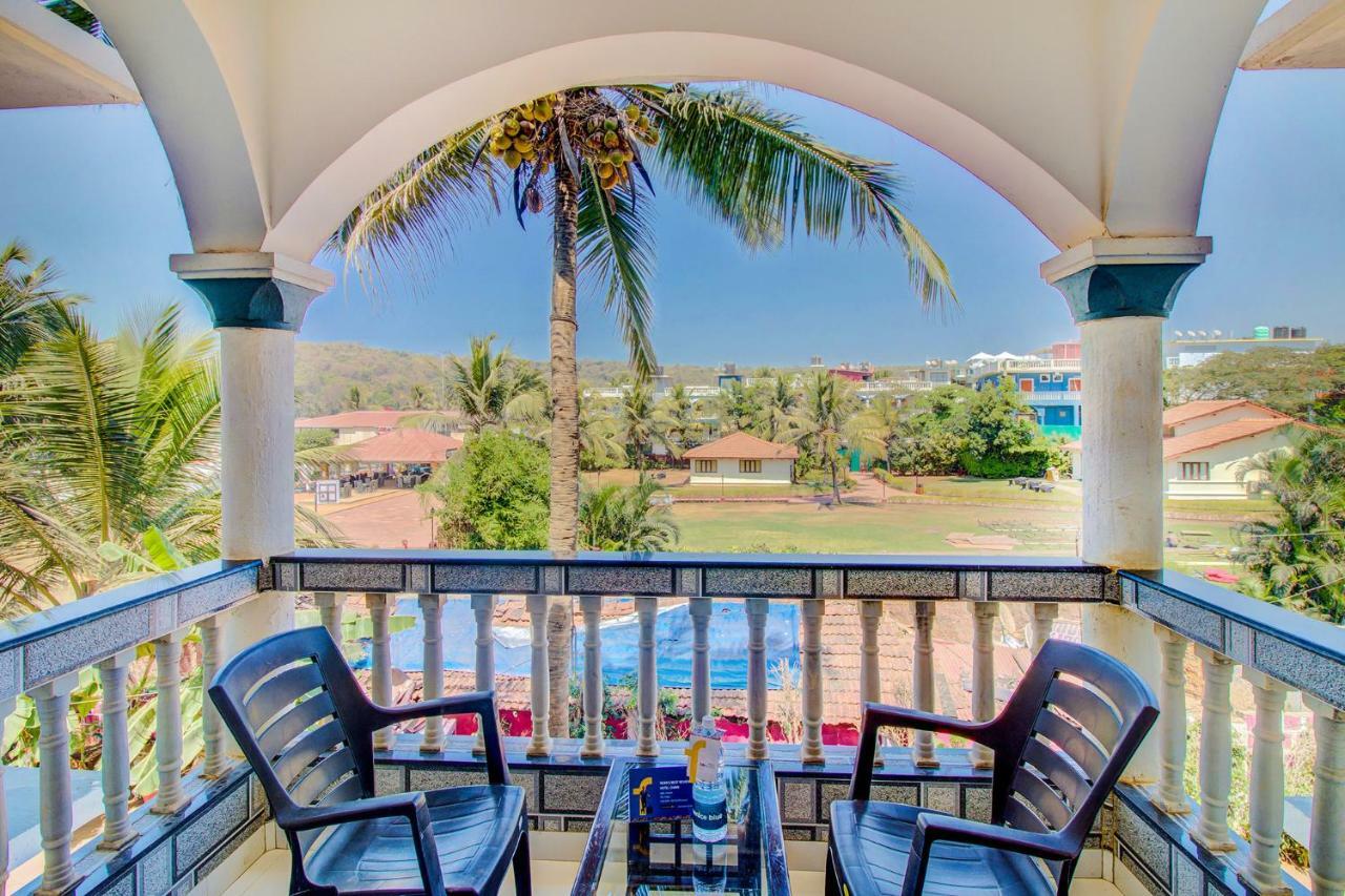 Larios Beach Holidays Resort Baga Exterior foto